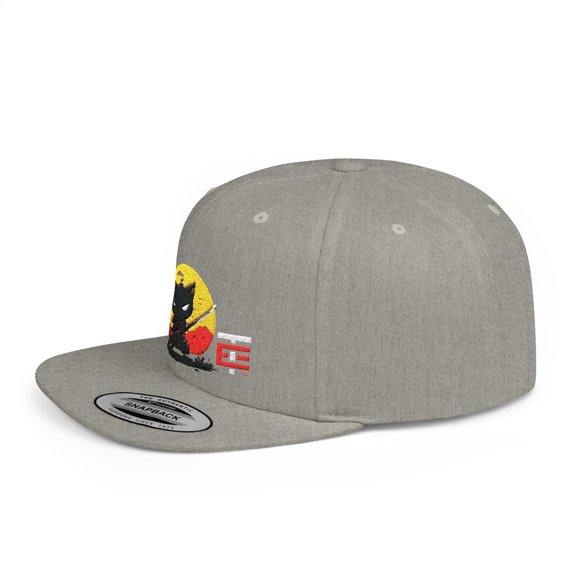 El Temach Gorras Black and red flat bill snapback with embroidered samurai logo against a yellow circular background